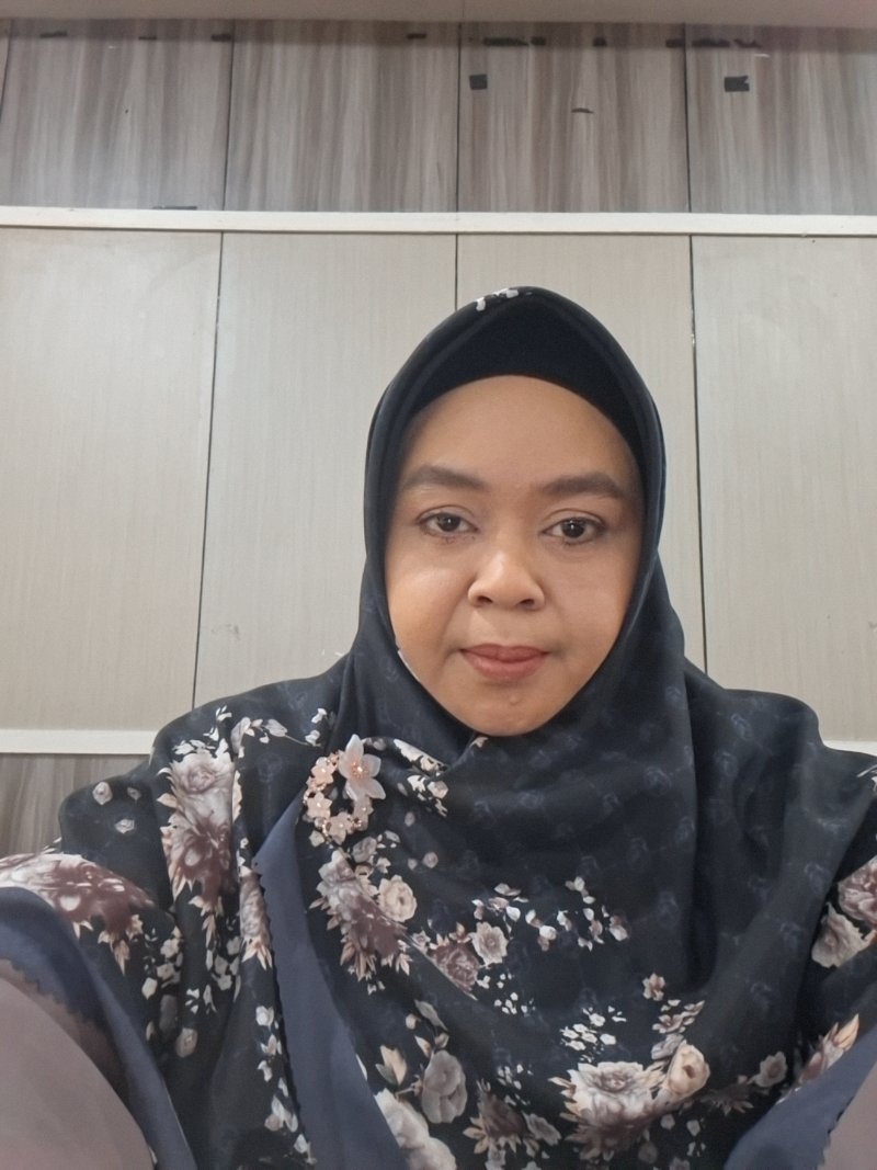 Risni Ristiawati